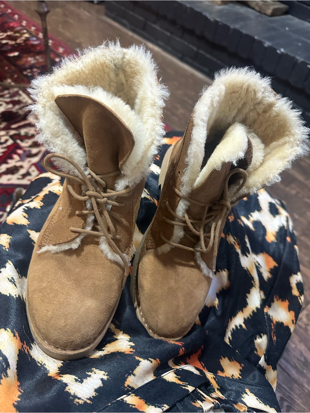 UGG Quincy Boots